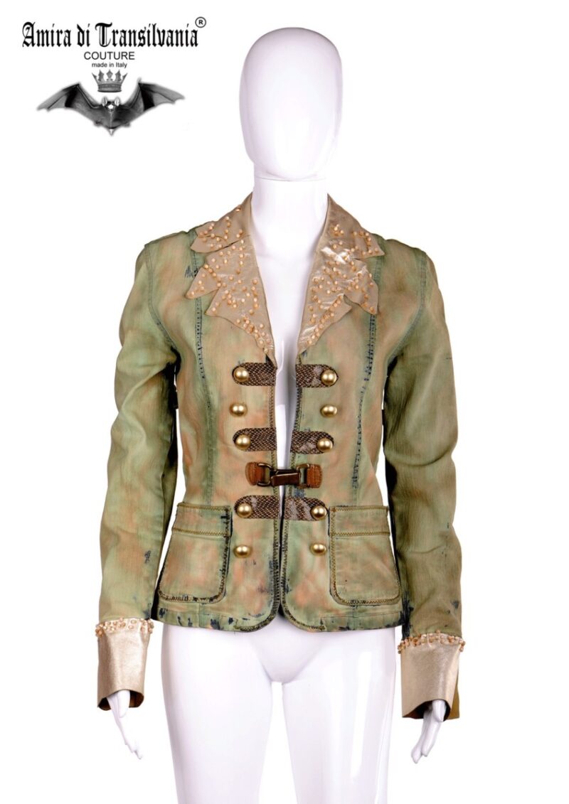Giacca couture verde con collo ricamato